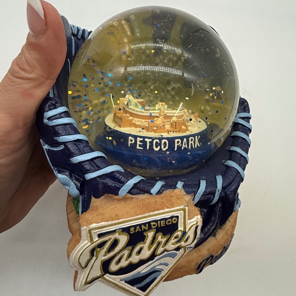 San Diego Padres Petco Park Snow Globe Forever Collectibles Limited Edition 2007 - Picture 10 of 15